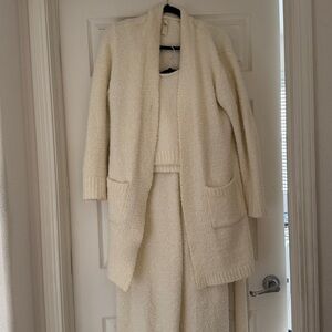 S/M SKIMS Bone Cardigan Robe, tank top, and jogger pant 3- piece set.